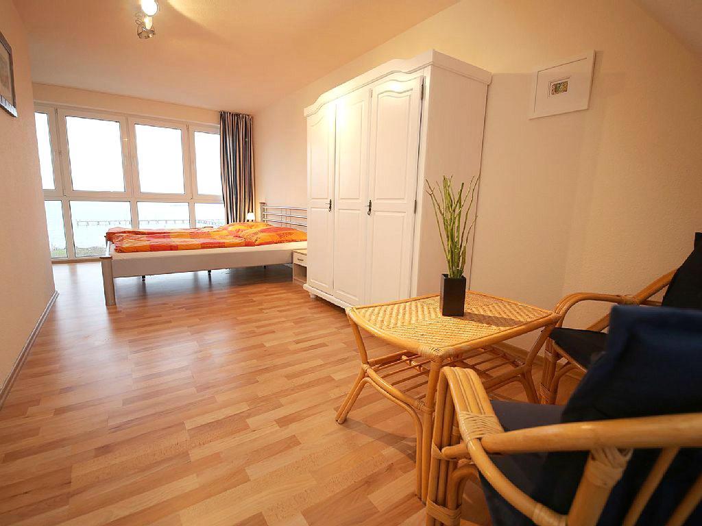 Ferienhaus Suedblick Am Yachthafen Breege Ngoại thất bức ảnh